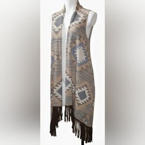 ⭐️Double D Ranch Tan And Grey Blue Patterned Fringed Vest